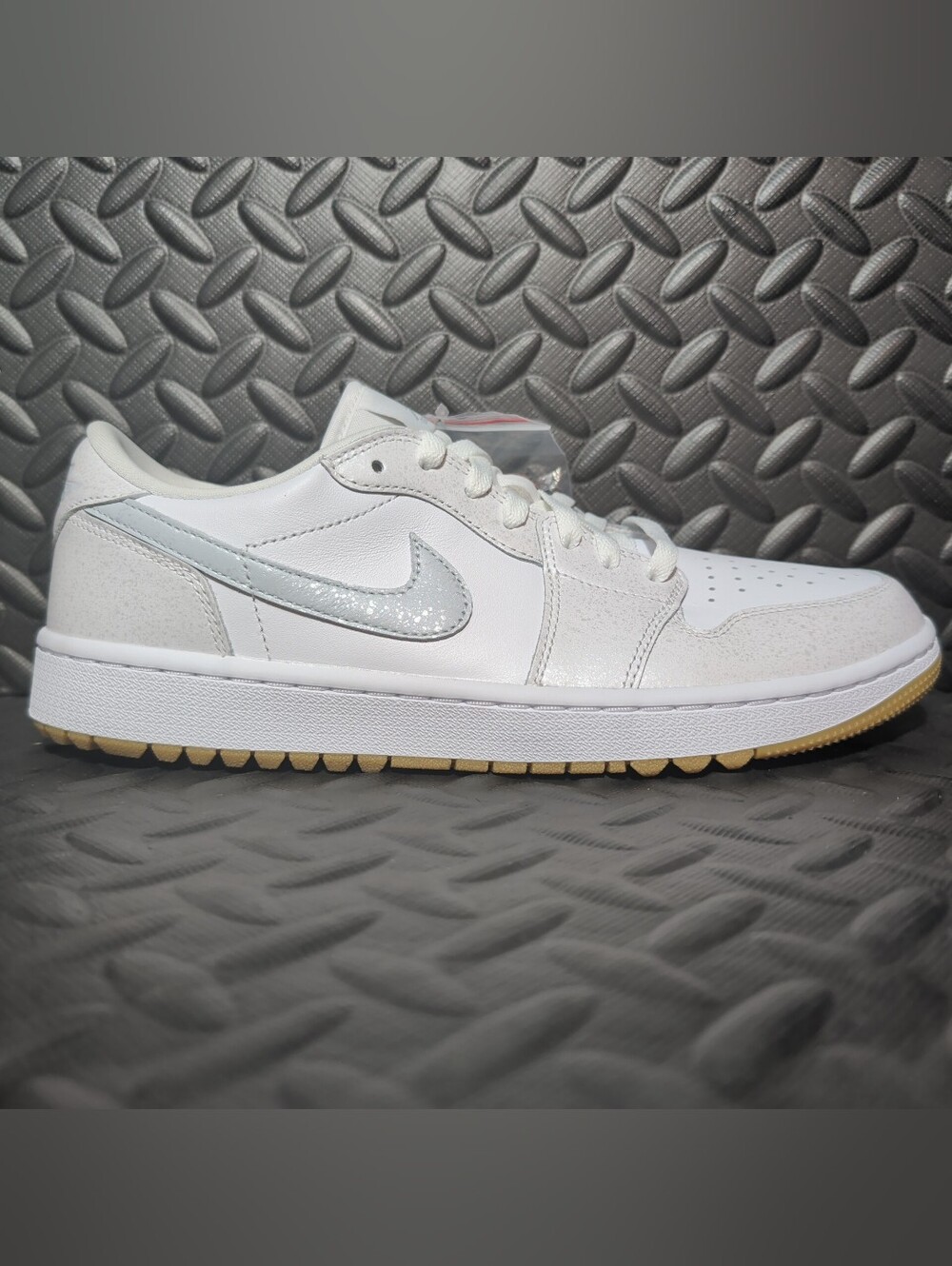 Jordan 1 Retro Low Golf White Gum size 10.5 DD9315-111